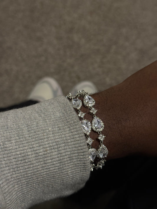 Star Tear Drop Bracelet