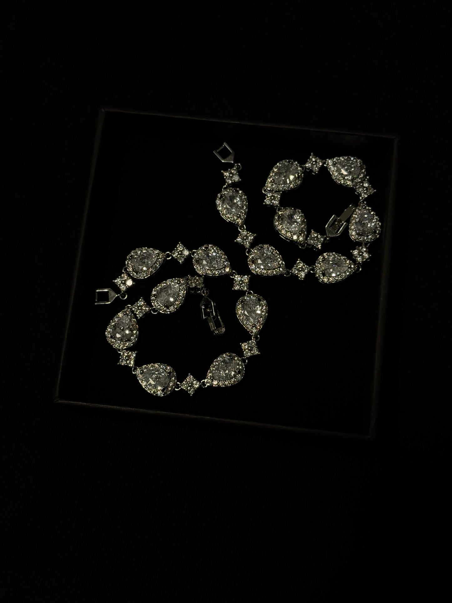 Star Tear Drop Bracelet