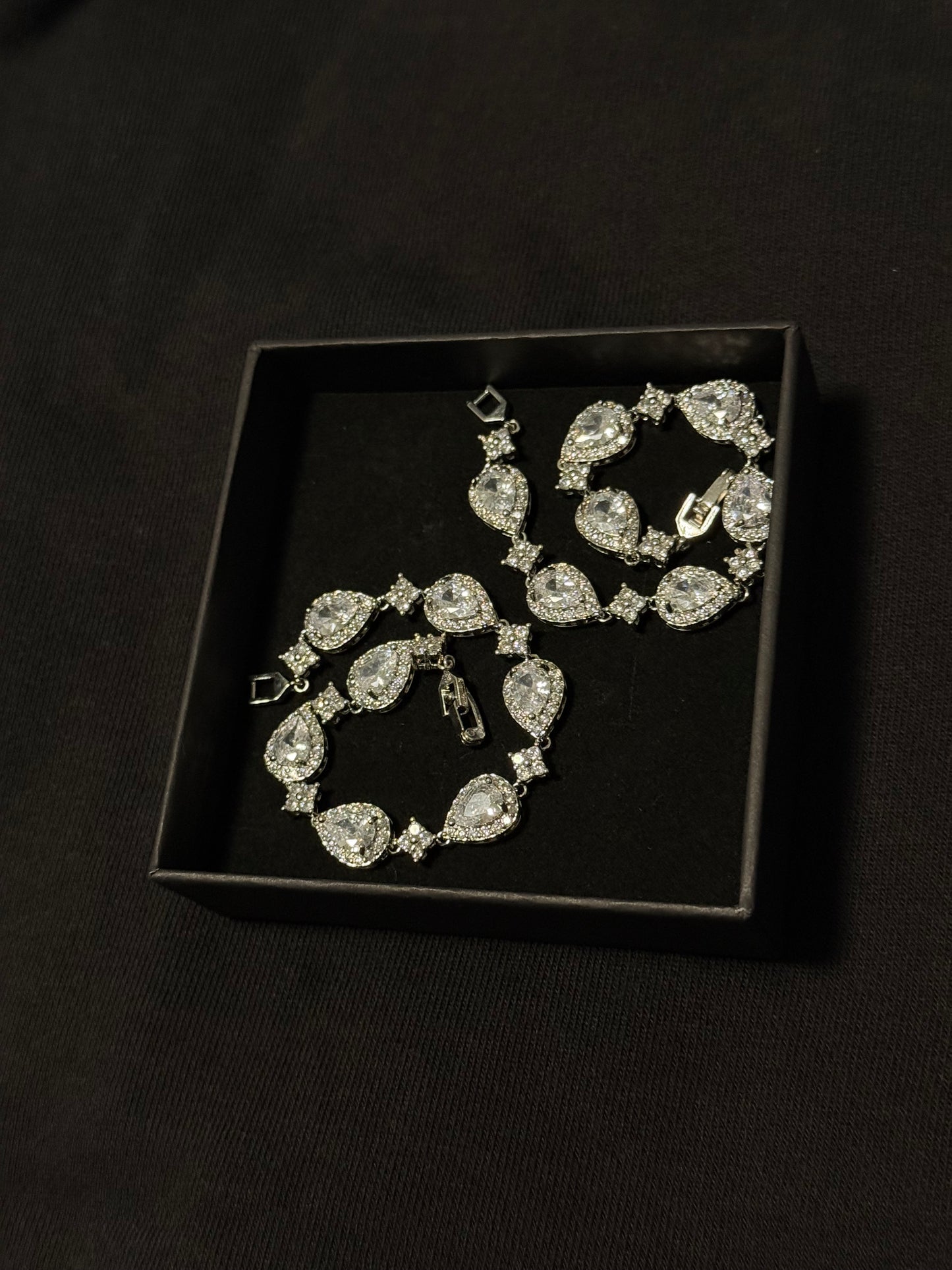 Star Tear Drop Bracelet